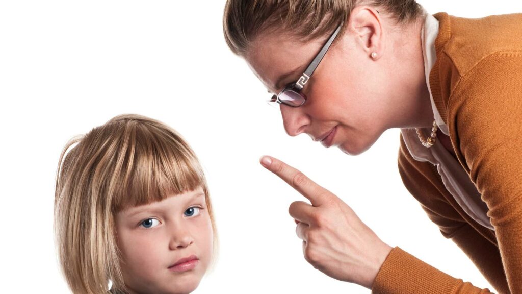 Apprendre la politesse à un enfant