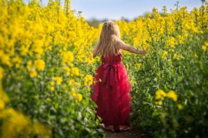 Un enfant dans la nature